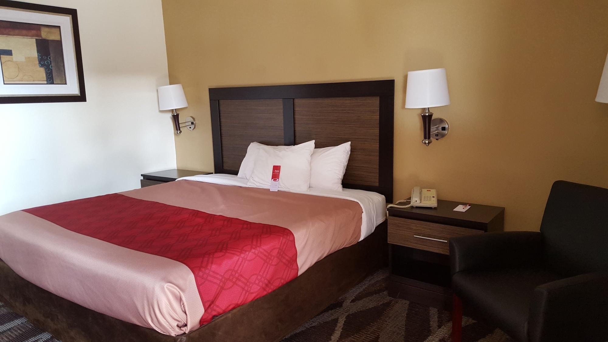 Econo Lodge Glade Springs I-81 Екстериор снимка